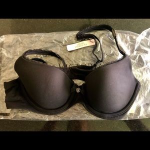 Victoria’s Secret ‘BodybyVictoria’ Demi bra - 34B